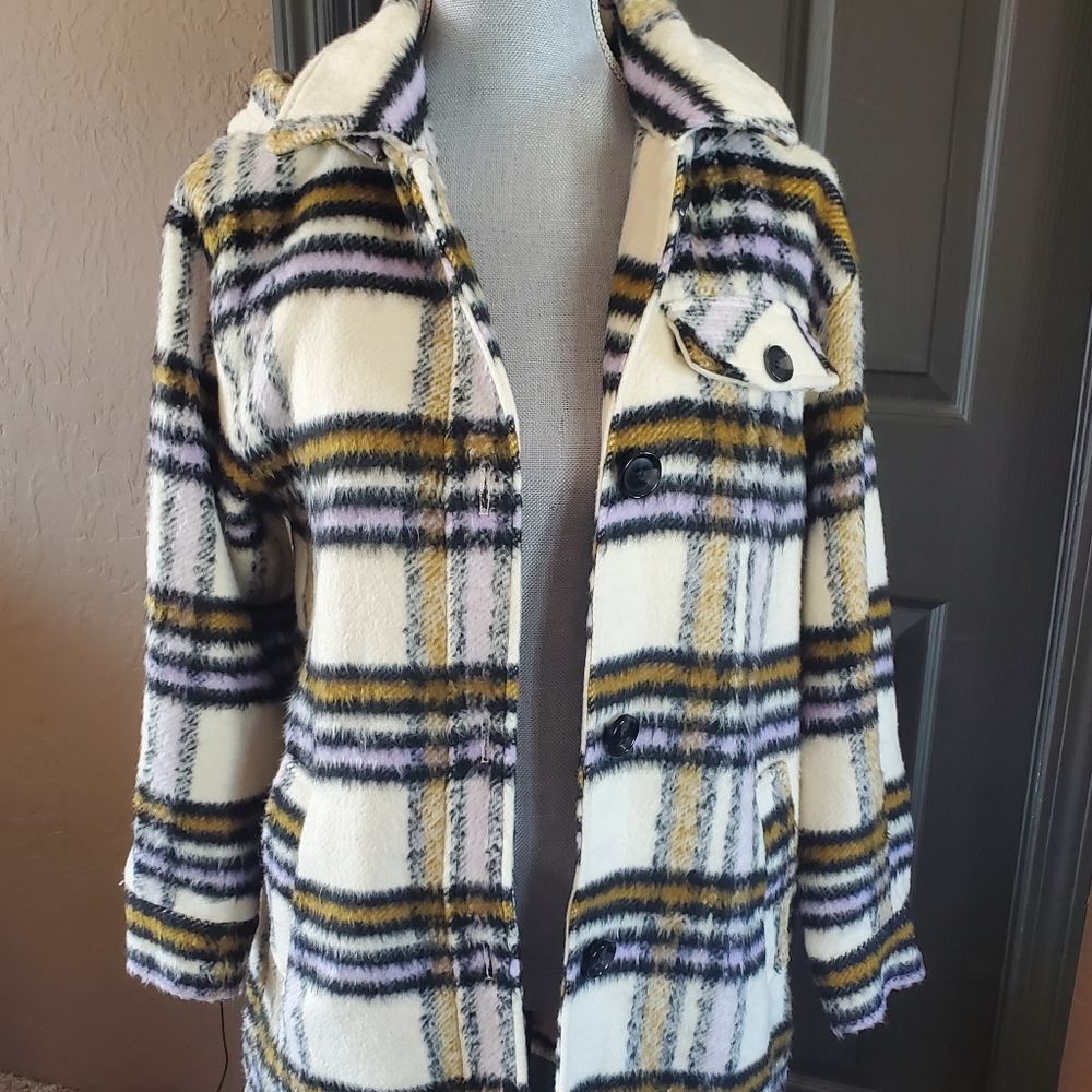 shacket - Picture 2 of 12